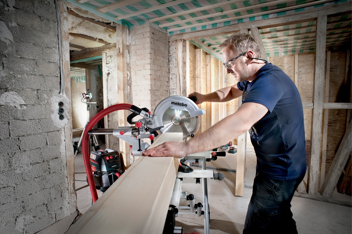 Buy METABO -KGS 254 M (602540000) MITRE SAW Online | Power Tools | Qetaat.com