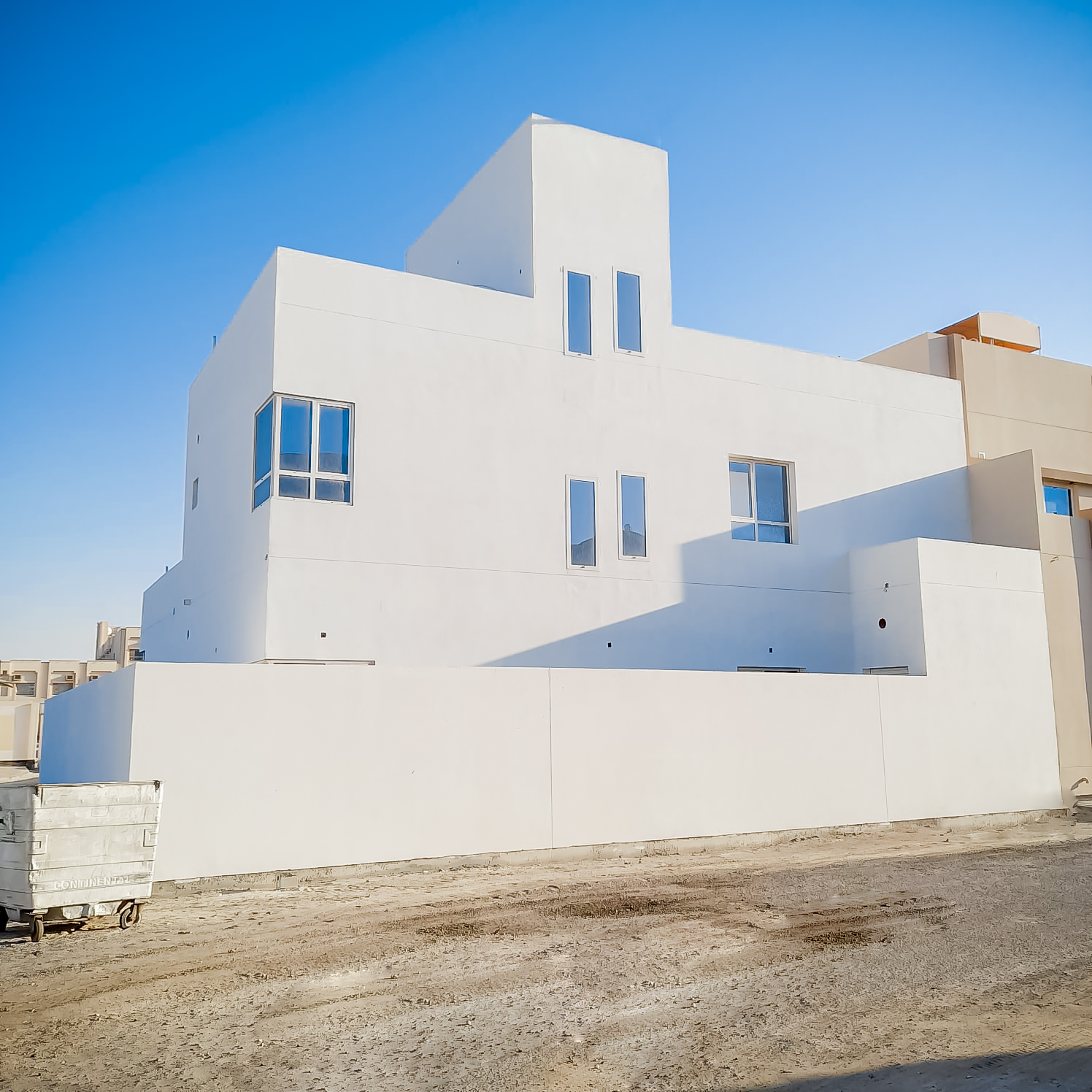 New And Luxury Villa For Sale - Sitra