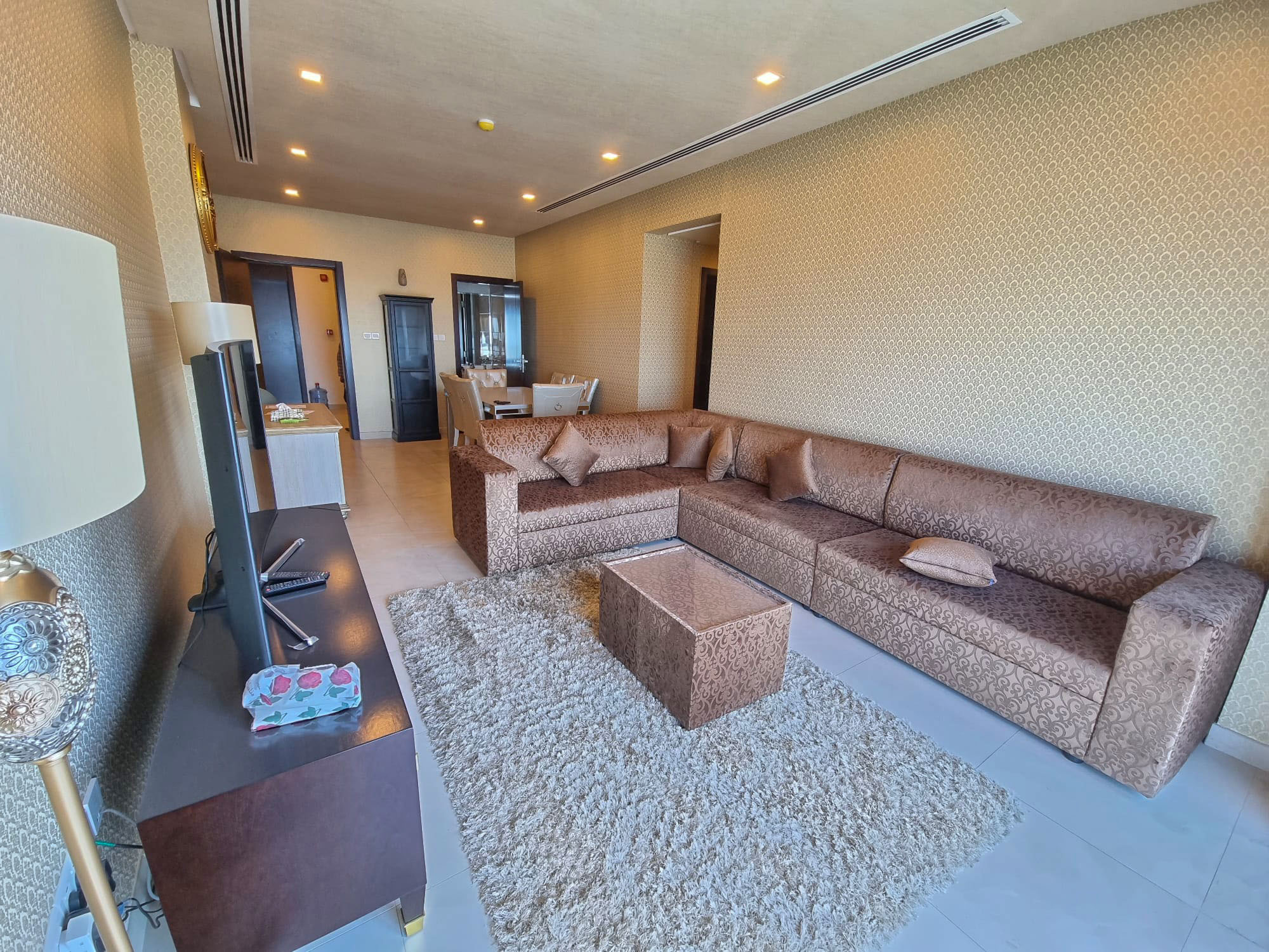 Beautiful Two Bedroom Apartment For Rent - Amwaj Island