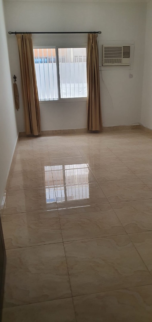 Apartment For  Rent - Arad