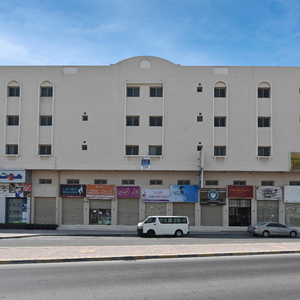 Shops - Tenant Building For Rent - Aali 