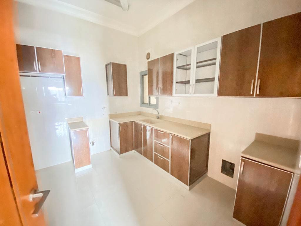 Spacious Apartment For Rent - Umm Al Hassam