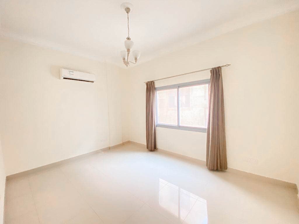 Spacious Apartment For Rent - Umm Al Hassam